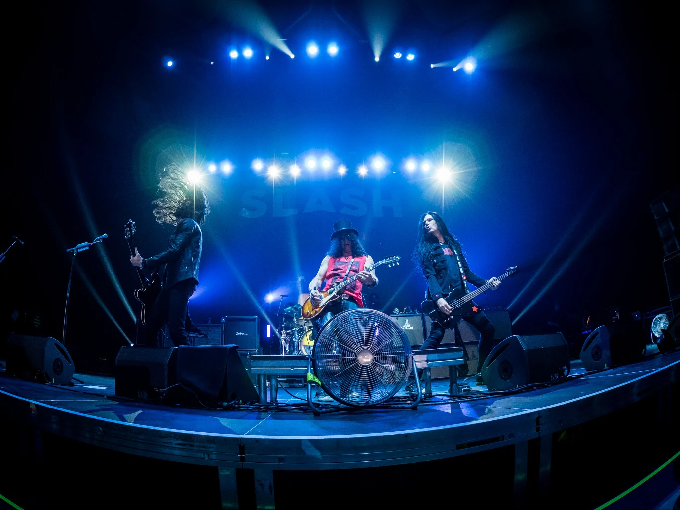 Na scenie pojawiło się pięciu muzyków