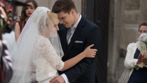 Uroczystość kościelną T Gawriłowa i Chełmińskiej zobaczymy w 2185. odcinku, którego emisja odbędzie się 8 grudnia 
