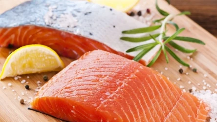 ​Tak przyrządzony łosoś smakuje najlepiej na świecie. Wystarczy połączyć sól i cukier