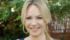 Anna Guzik