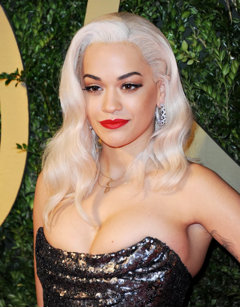 Rita Ora: Burzliwa młodość 25-letniej gwiazdy - Muzyka w INTERIA.PL