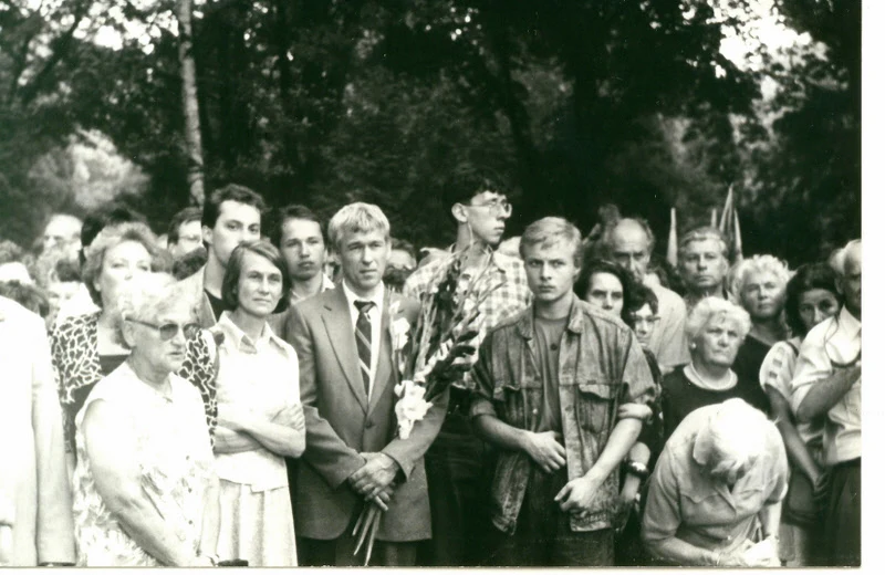 Kornel Morawiecki na Powązkach - 1 sierpnia 1990 r.