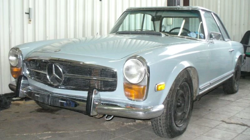 Mercedes Pagoda