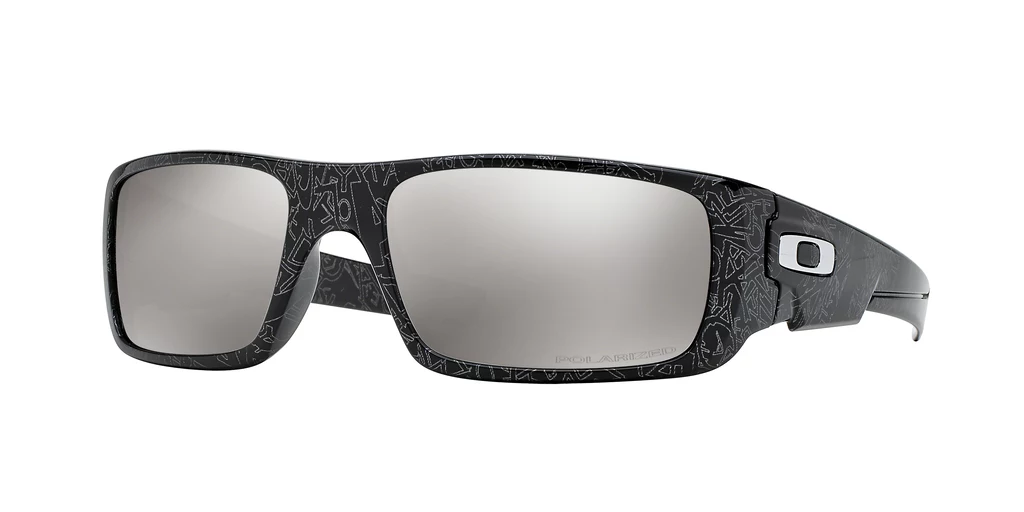 Okulary Crankshaft marki Oakley wykonane są z lekkiego, wytrzymałego materiału O-matter, który nie ulega odbarwieniom pod wpływem słońca Okulary Crankshaft marki Oakley wykonane są z lekkiego, wytrzymałego materiału O-matter, który nie ulega odbarwieniom pod wpływem słońca