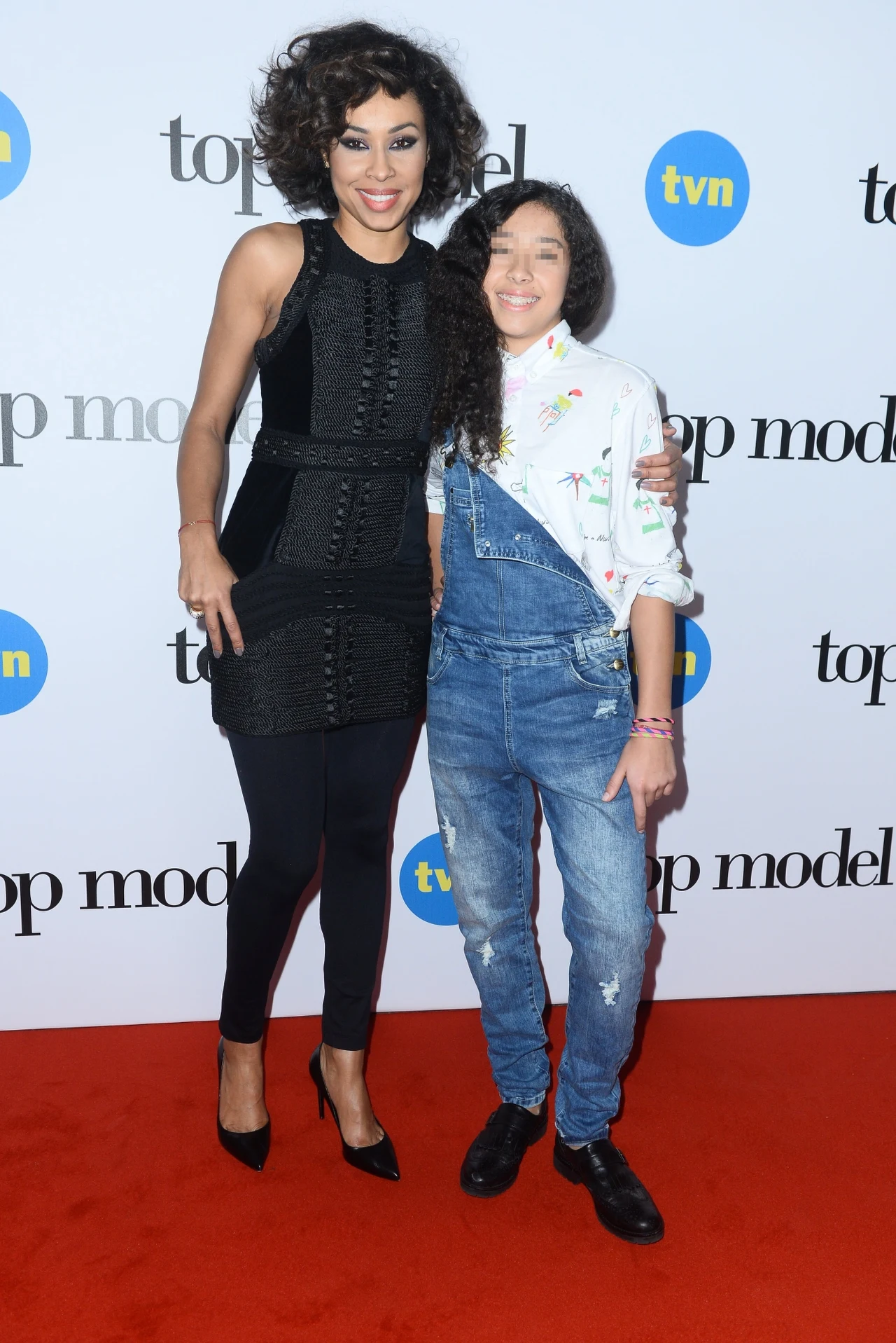 Omenaa Mensah z córką Omenaa Mensah z córką