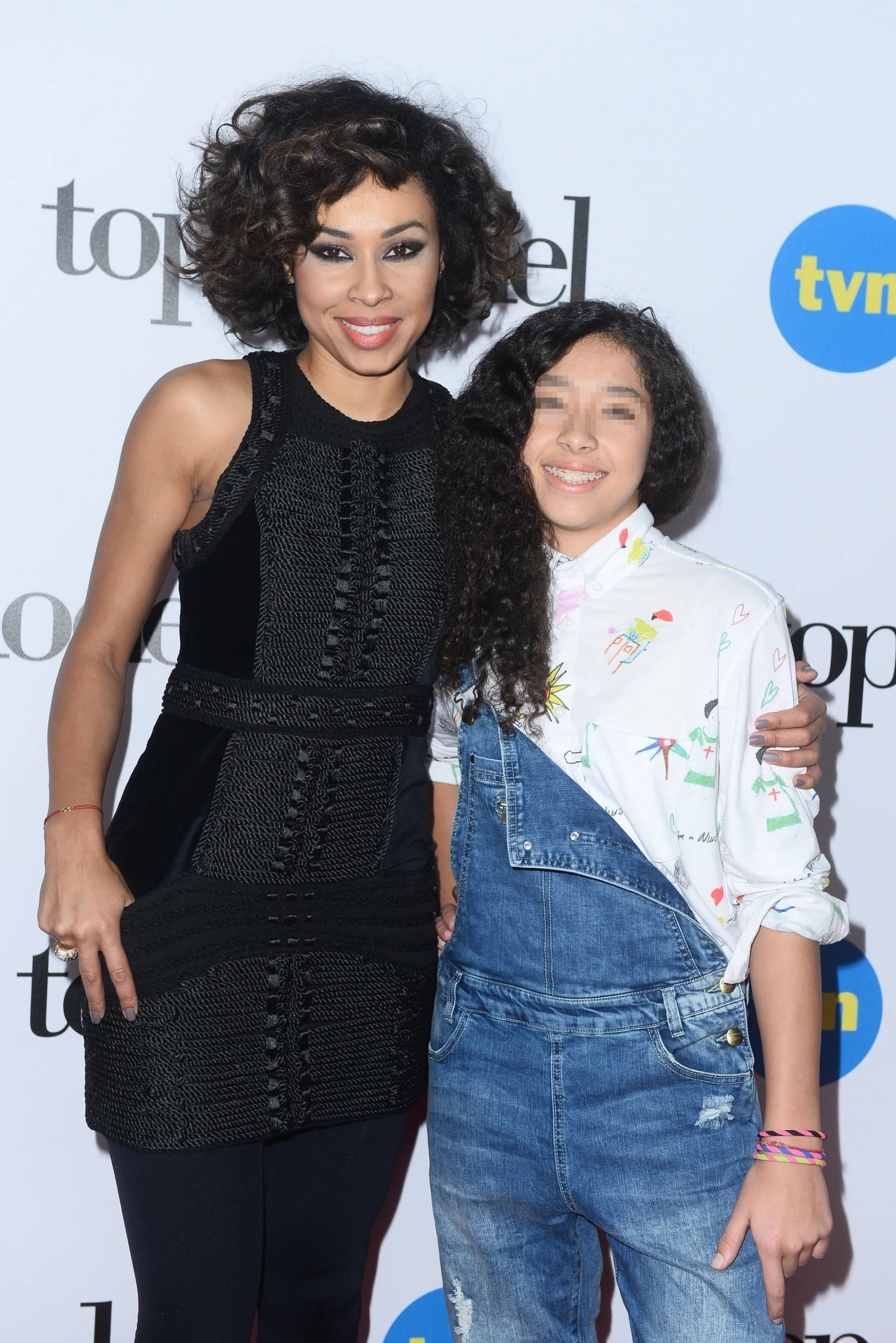 Omenaa Mensah z córką Omenaa Mensah z córką