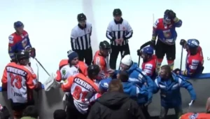 Awantura podczas meczu JKH GKS Jastrzębie - Podhale Nowy Targ