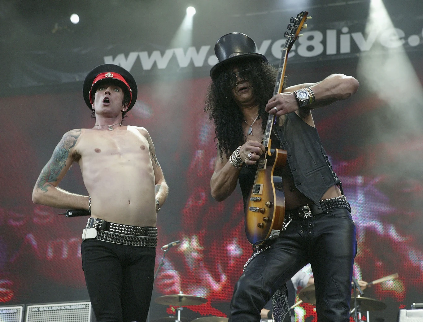 Z grupą Velvet Revolver podczas koncertu Live 8 w Londynie (2005 r.)