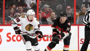 Patrick Kane (z lewej)