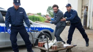 Adrian zostaje aresztowany! 