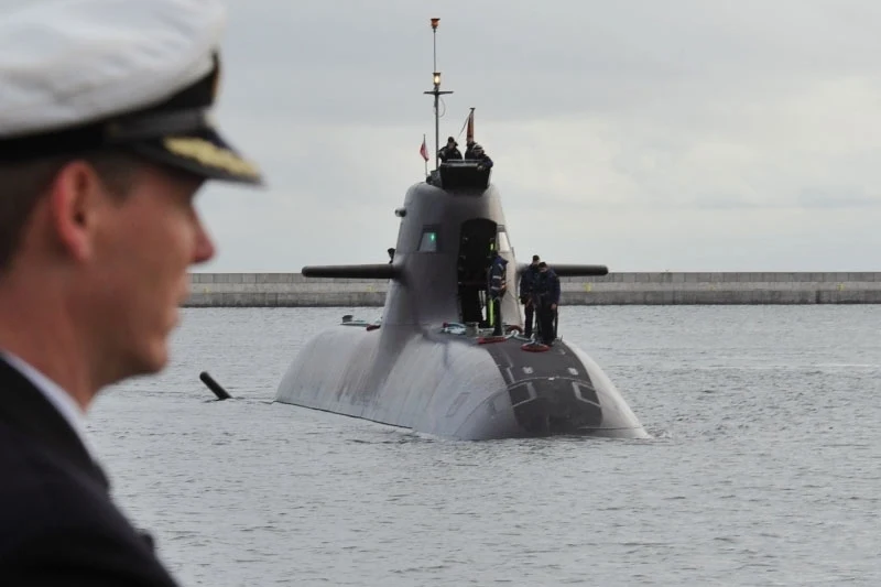 U-34 wpływa do gdyńskiego portu U-34 wpływa do gdyńskiego portu