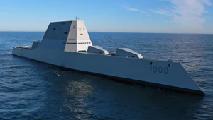 USS „Zumwalt” - kosmiczny okręt wyruszył na morze