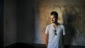 "Tajemnice Bridgend" to fabularny debiut Jeppe Røndego