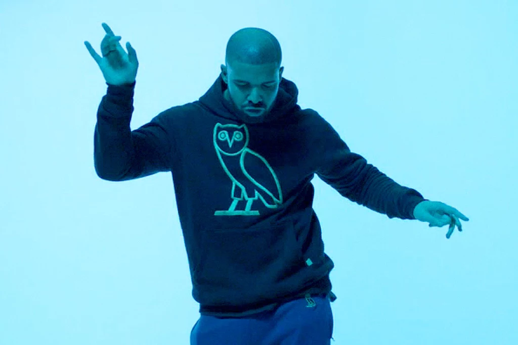 Drake w teledysku "Hotline Bling"