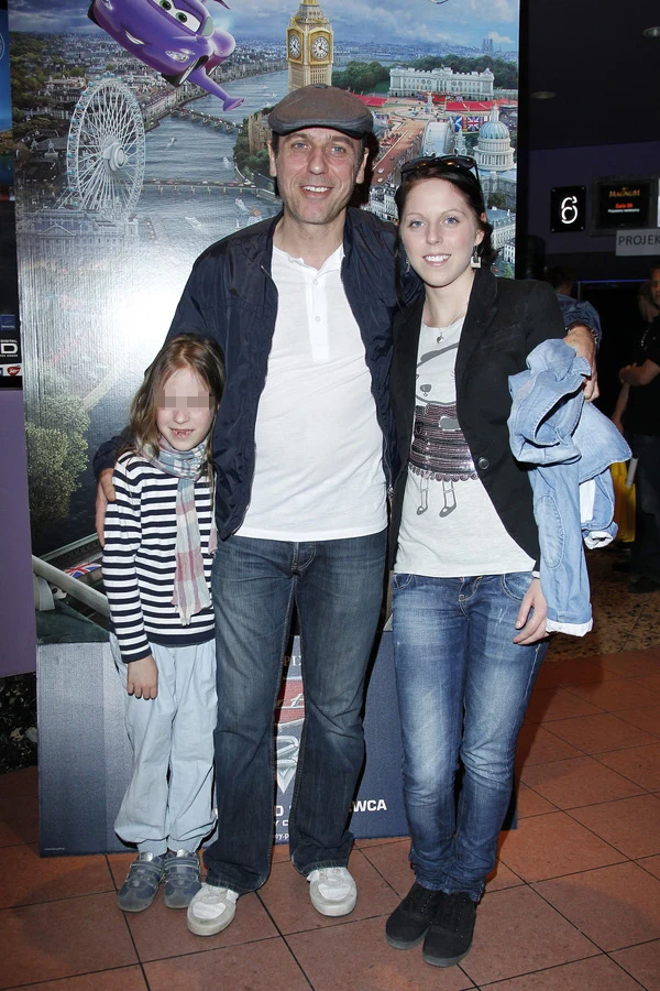 Tomasz Sapryk z żoną i córką Tomasz Sapryk z żoną i córką