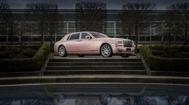 Rolls-Royce Sunrise Phantom