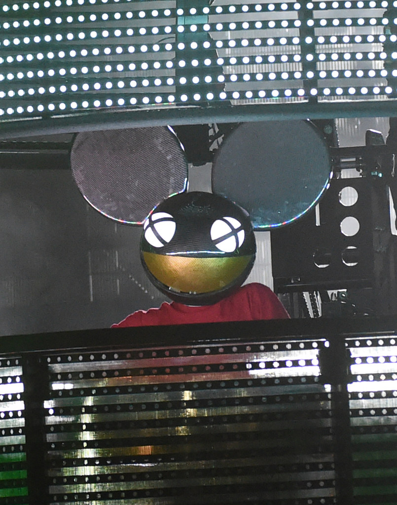 Deadmau5 uciekł ze szpitala, aby zagrać koncert