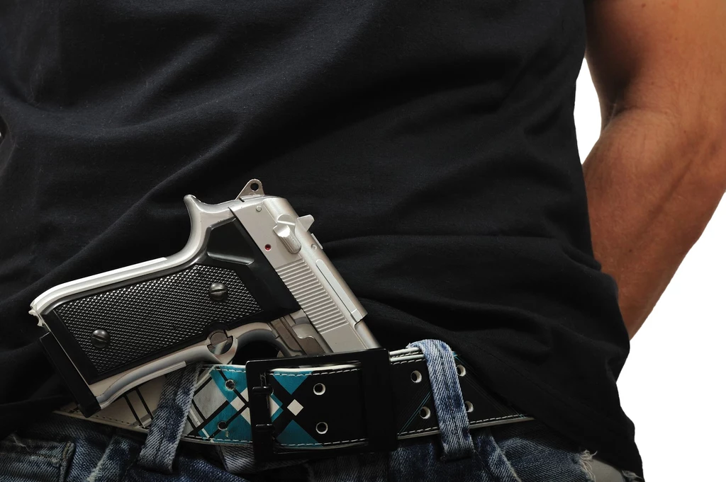 Pistolet; zdj. ilustracyjne