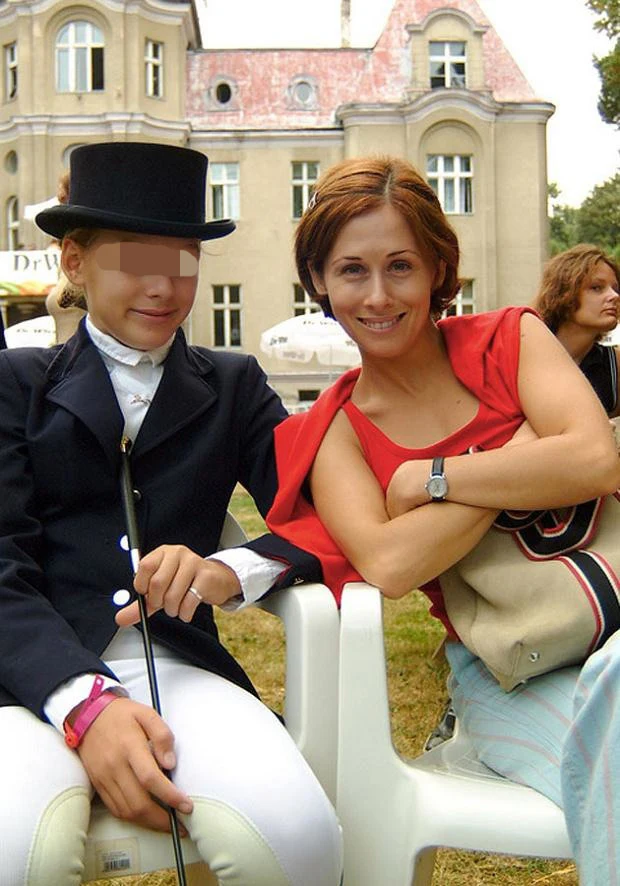 Fraszyńska ma z Gonerą córkę, Nastkę Fraszyńska ma z Gonerą córkę, Nastkę