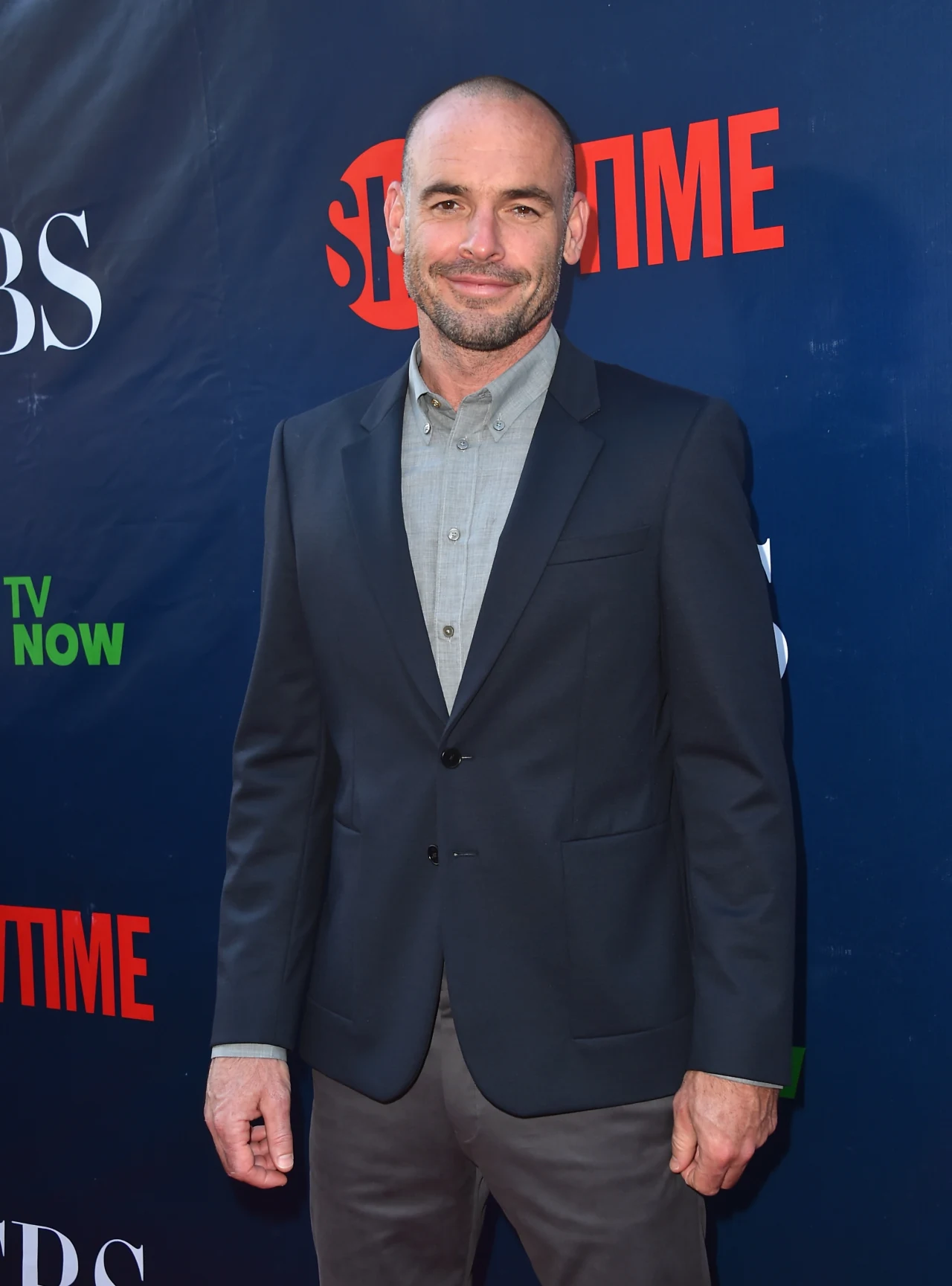 Nowy ukochany gwiazdy, Paul Blackthorne Nowy ukochany gwiazdy, Paul Blackthorne