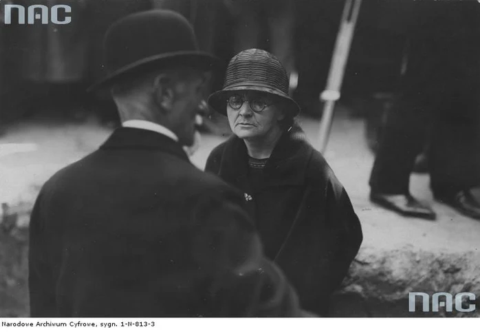 Prezydent Stanisław Wojciechowski i Maria Skłodowska-Curie podczas poświęcenia kamienia węgielnego pod Instytut Radowy (7 czerwca 1925 r.)