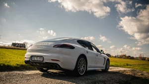 Porsche panamera 4