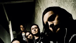 Degradead: Ciężko i mrocznie