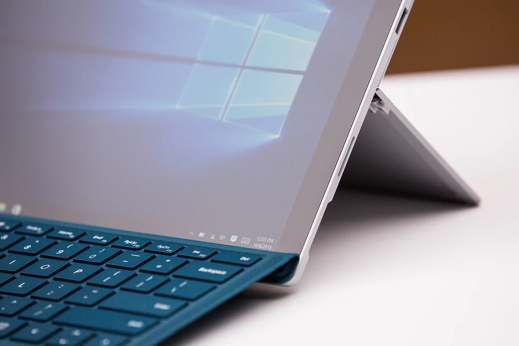 Microsoft Surface Pro 4