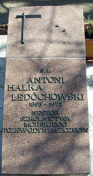 Kapitan Antoni Ledóchowski spoczął w Szczecinie