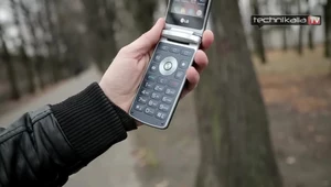 LG Wine Smart -  multimedialny telefon z klapką