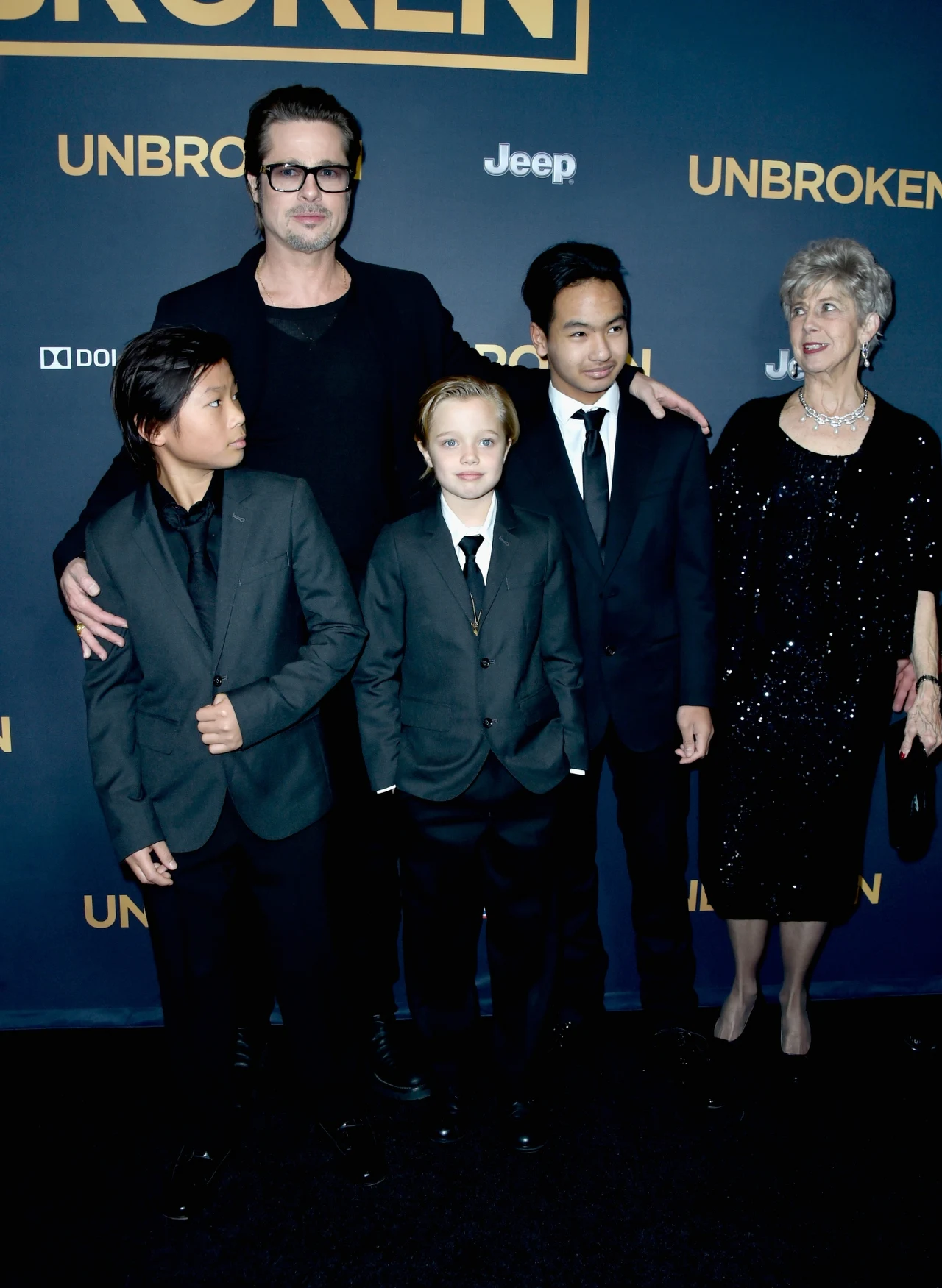 Brad Pitt z synami, córką oraz mamą