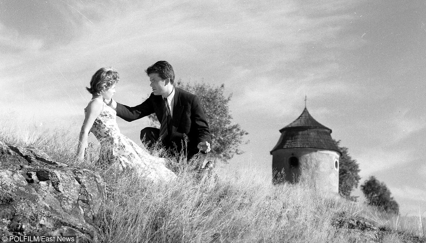 Grażyna Staniszewska i Zbigniew Cybulski w "Krzyżu walecznych"