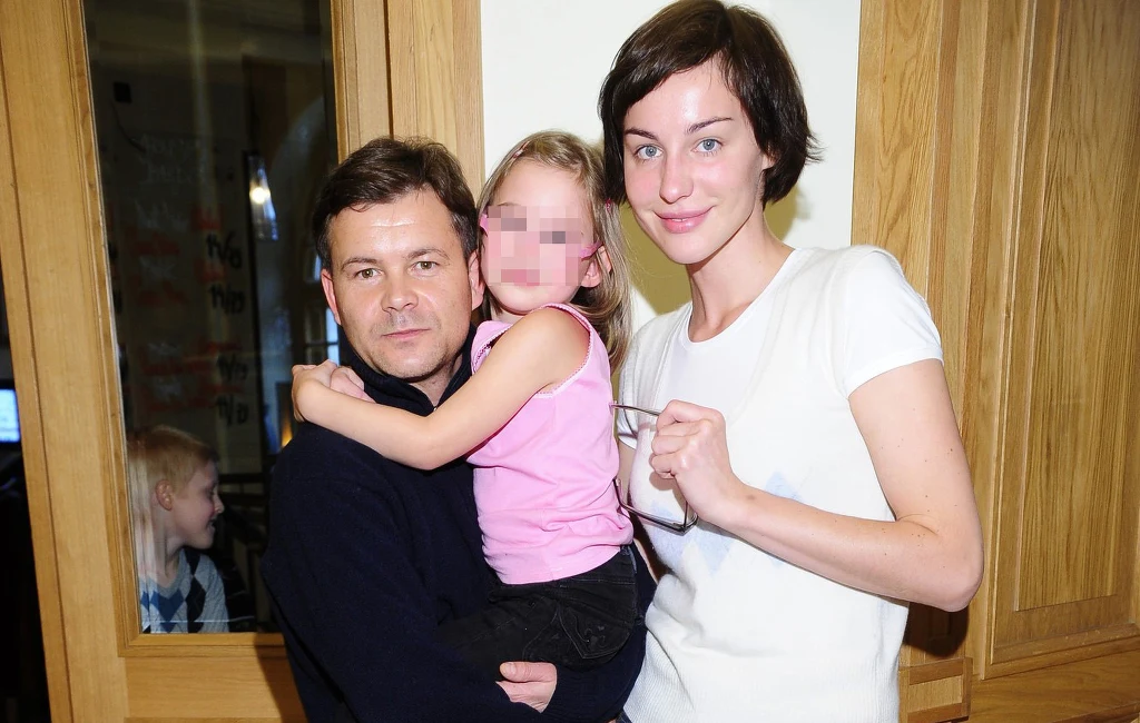 Jacek Braciak z Mają Hirsch i córeczką Jacek Braciak z Mają Hirsch i córeczką