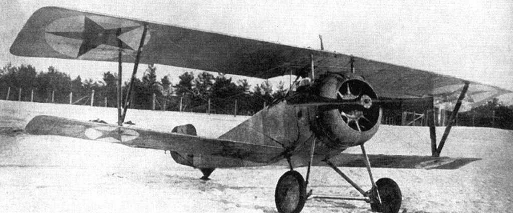 Nieuport 17 należący do oddziału lotniczego Wołżańsko-Kaspijskiej Flotylli Wojennej