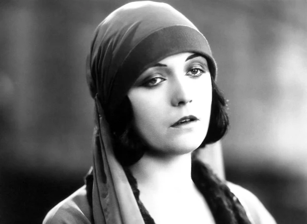 Pola Negri