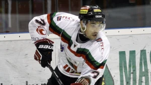 Hokeista GKS-u Tychy Adam Bagiński