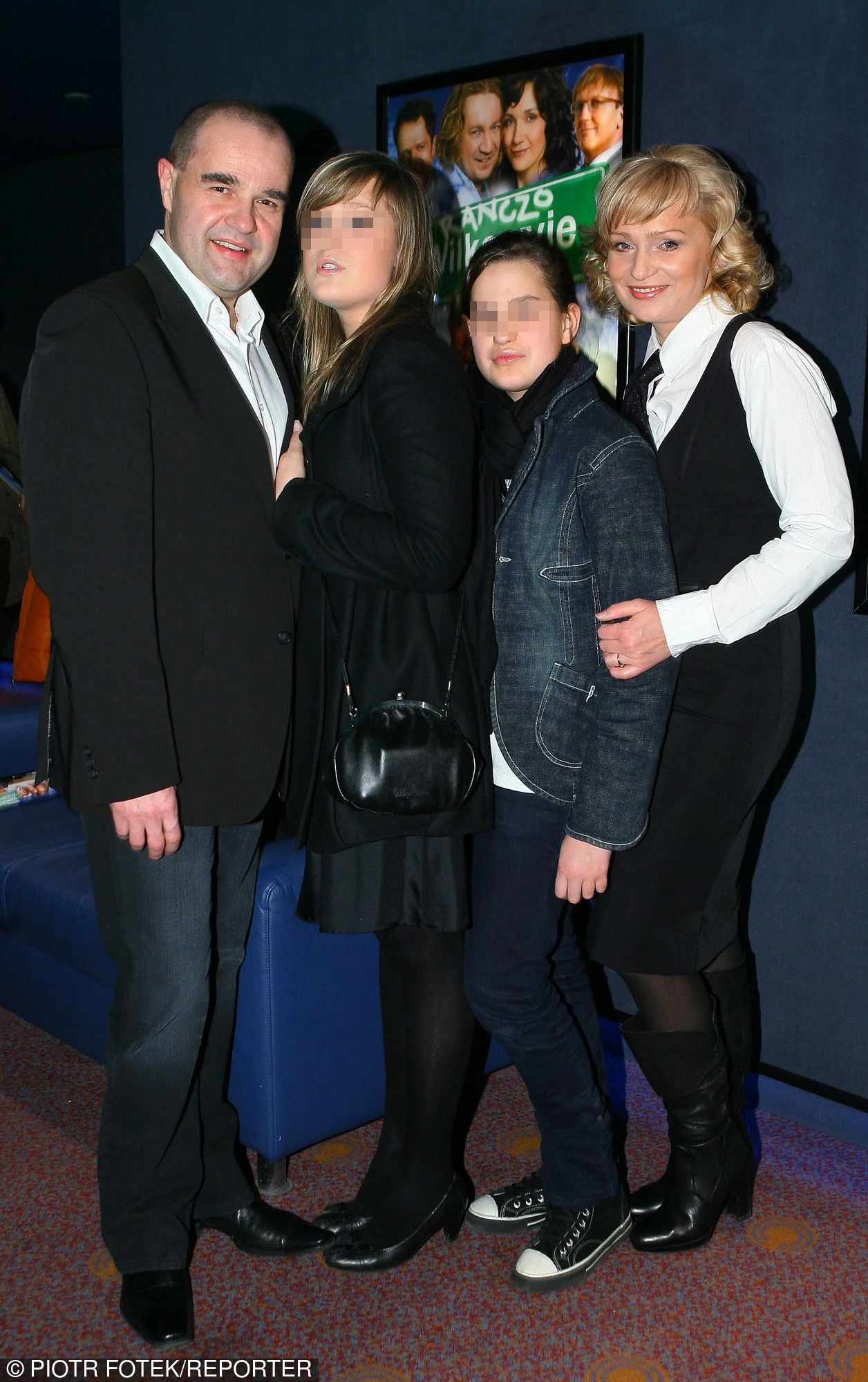 Żakowie w komplecie z córkami Olą i Zuzią