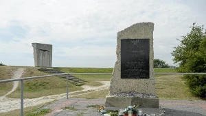 Pomnik na terenie dawnego obozu koncentracyjnego w Płaszowie