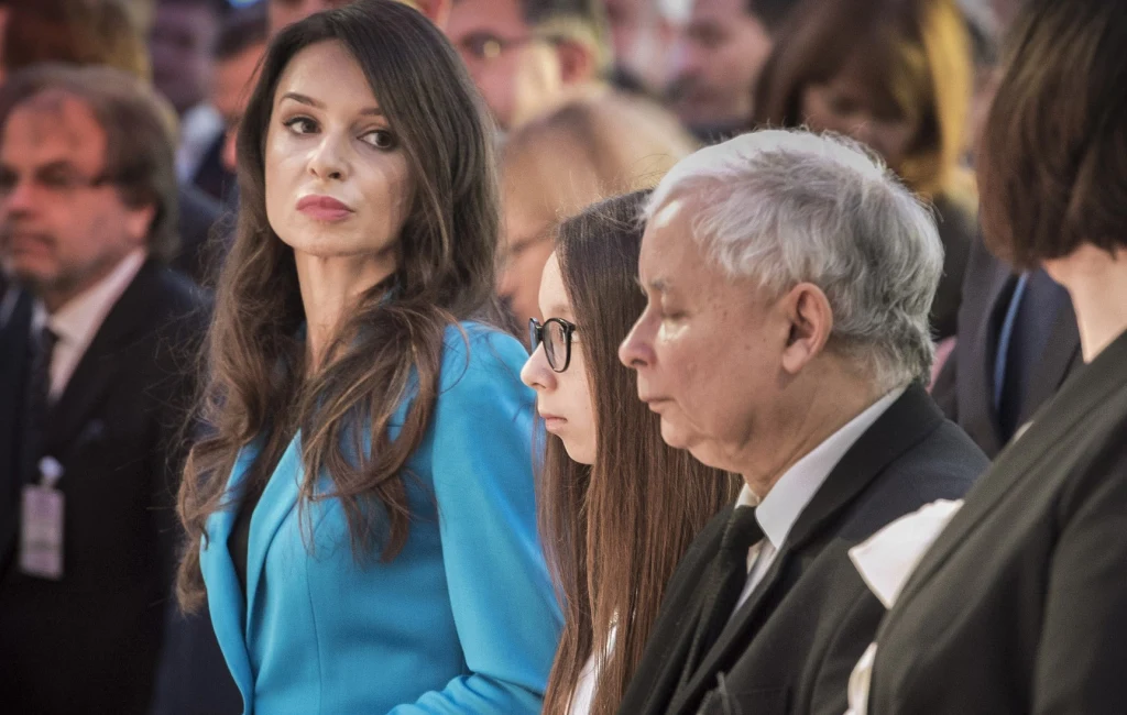 Marta Kaczyńska ze stryjem Jarosławem Kaczyńskim na konferencji