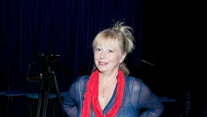 "Sporo włóczyłam się po świecie" - mówi Ewa Złotowska 