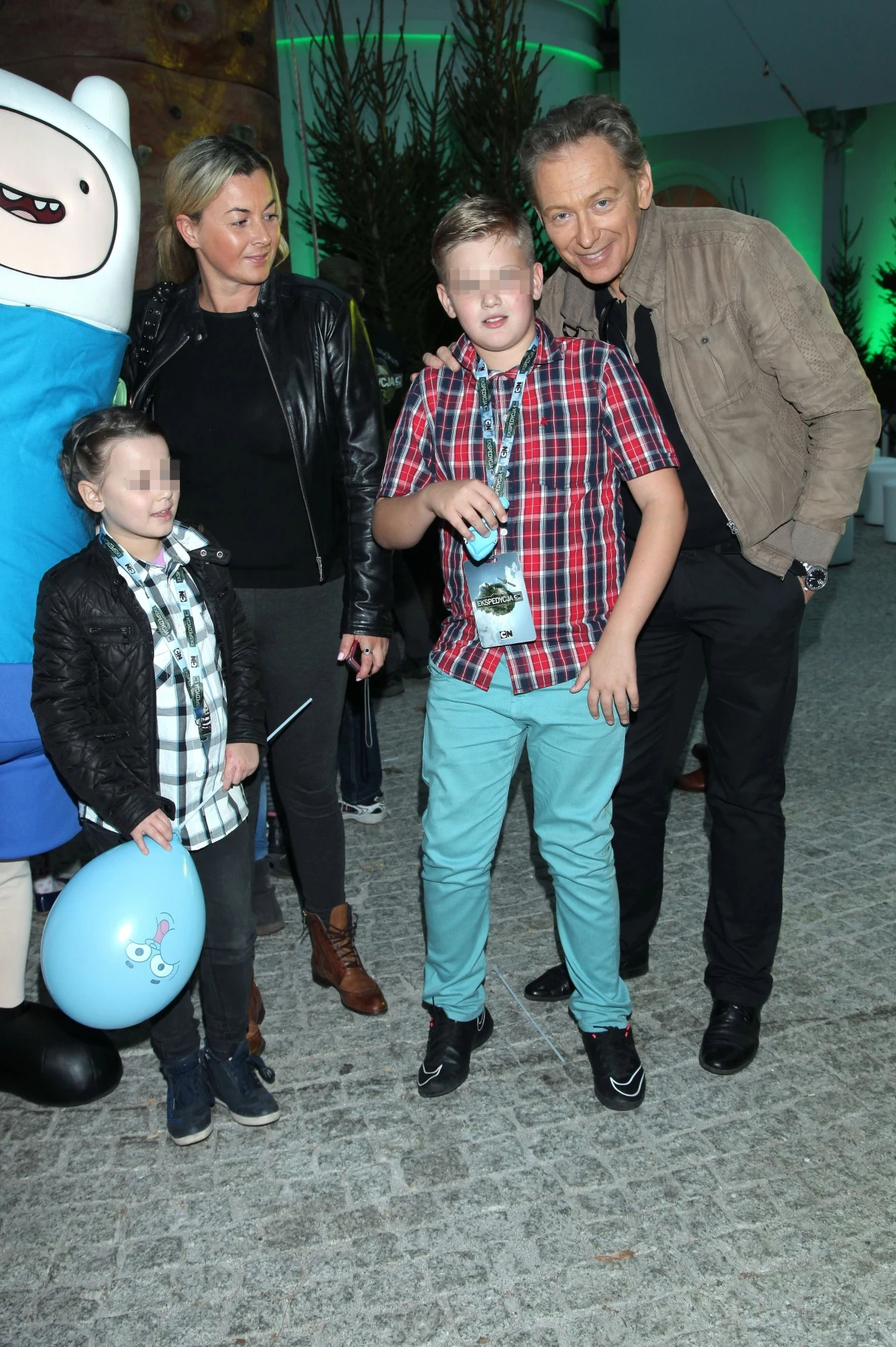 Jacek z żoną i dziećmi 