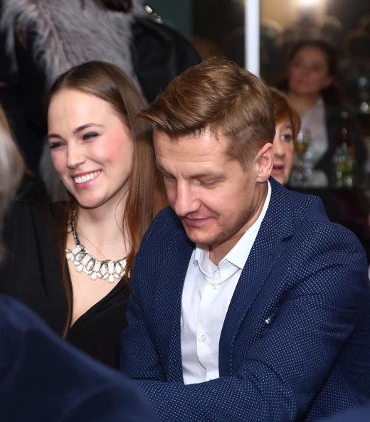 Rafał Mroczek z dziewczyną