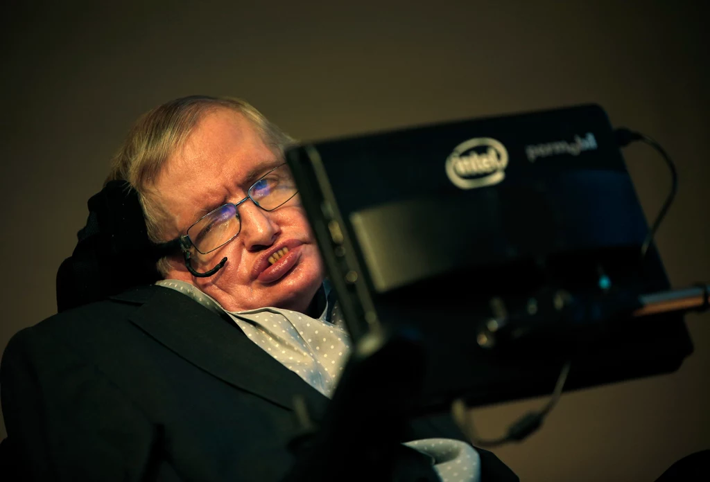 Stephen Hawking ostrzega ludzkość przed nadmiernym rozwojem technologicznym