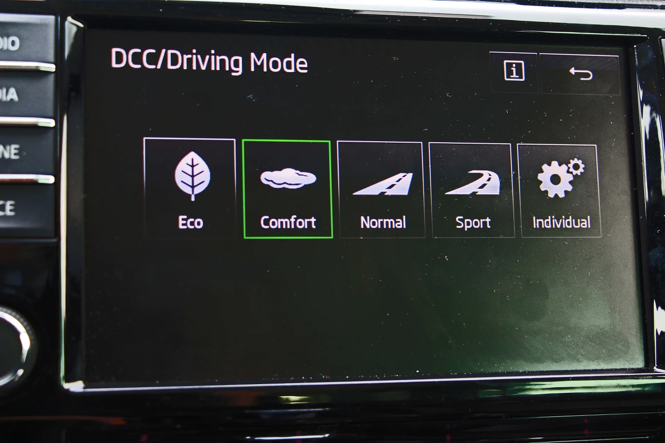 Skoda Superb Combi 2.0 TSI L&K