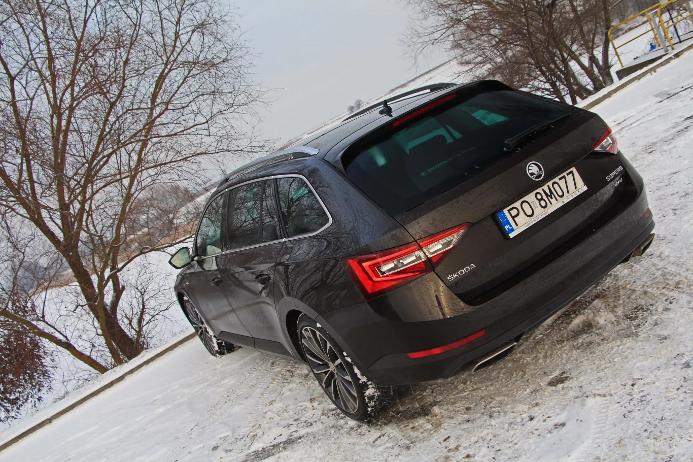 Skoda Superb Combi 2.0 TSI L&K