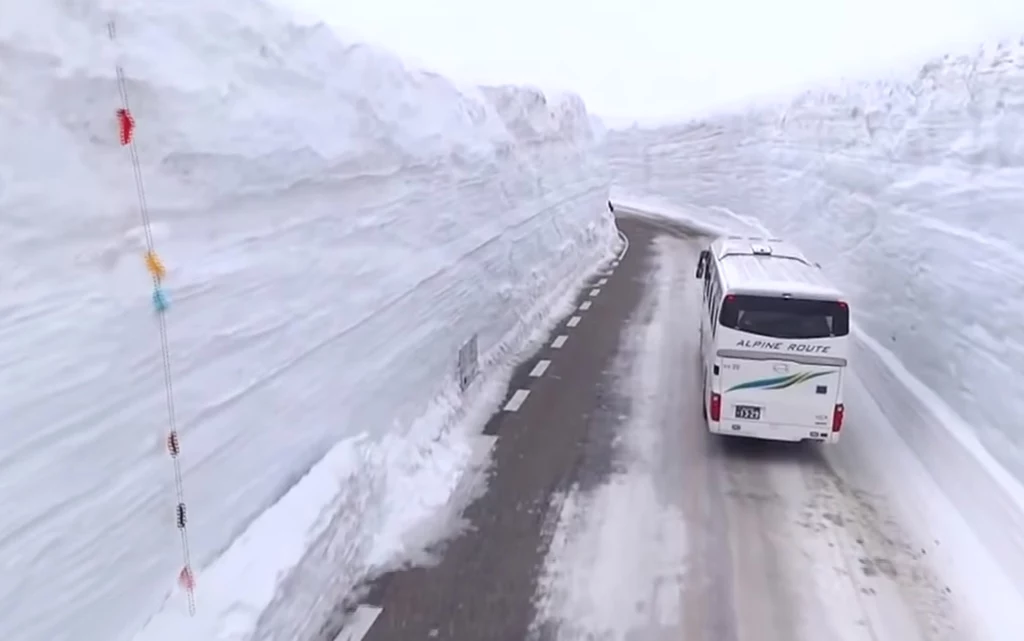 Tateyama Kurobe Alpine Route