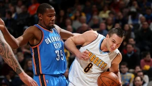 Danilo Gallinari (Denver Nuggets) i Kevin Durant z Oklahoma City Thunder 