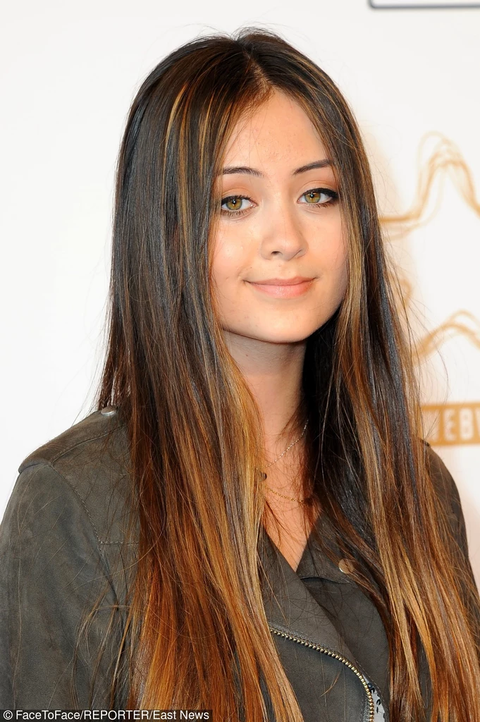 O Jasmine Thompson robi się głośno