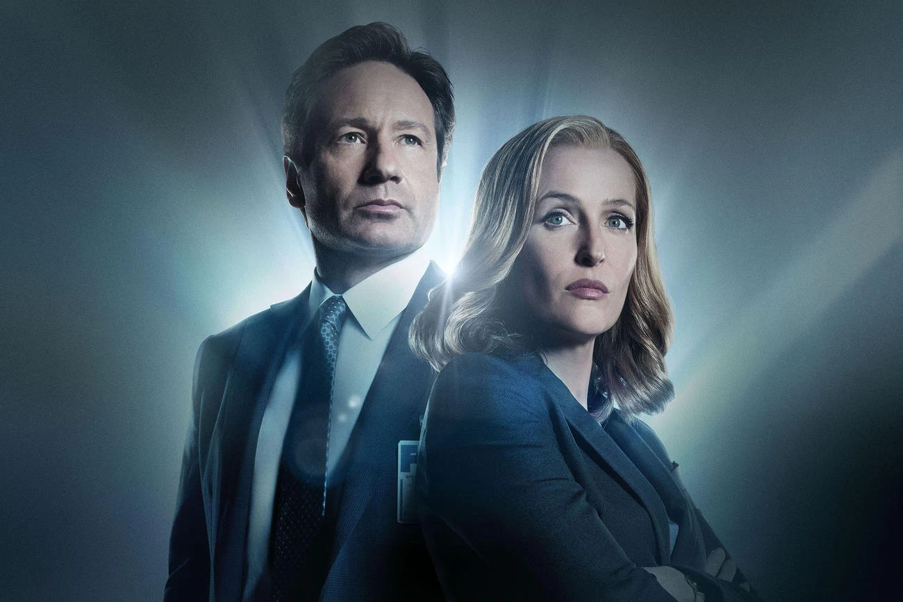 Fox Mulder (David Duchovny), Dana Scully (Gillian Anderson) Fox Mulder (David Duchovny), Dana Scully (Gillian Anderson)