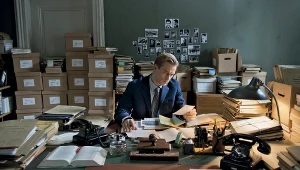 Kadr z filmu "Labirynt kłamstw"